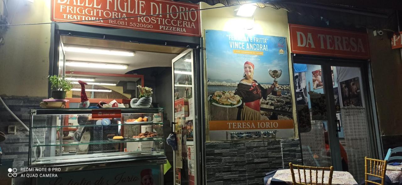 مبيت وإفطار Donna Lena Relais Napoli المظهر الخارجي الصورة