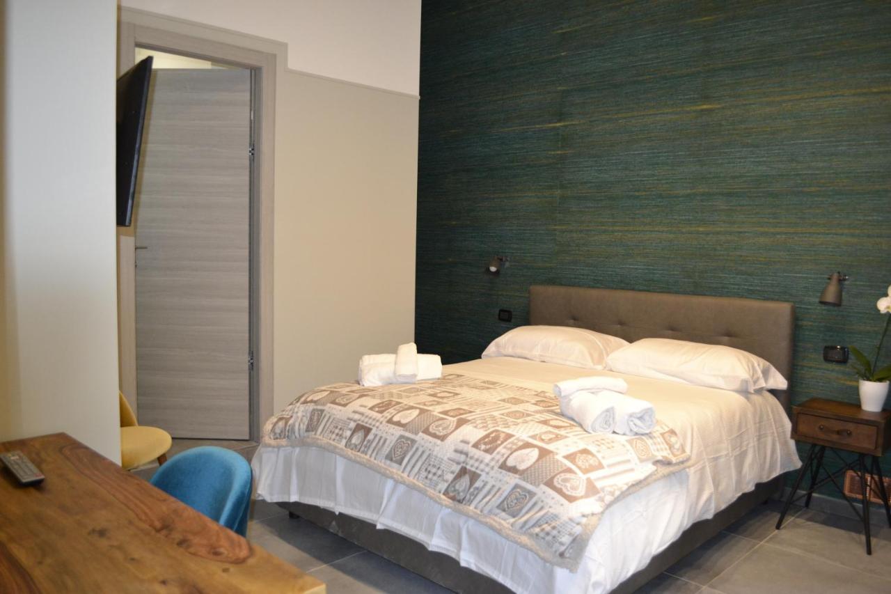 مبيت وإفطار Donna Lena Relais Napoli المظهر الخارجي الصورة