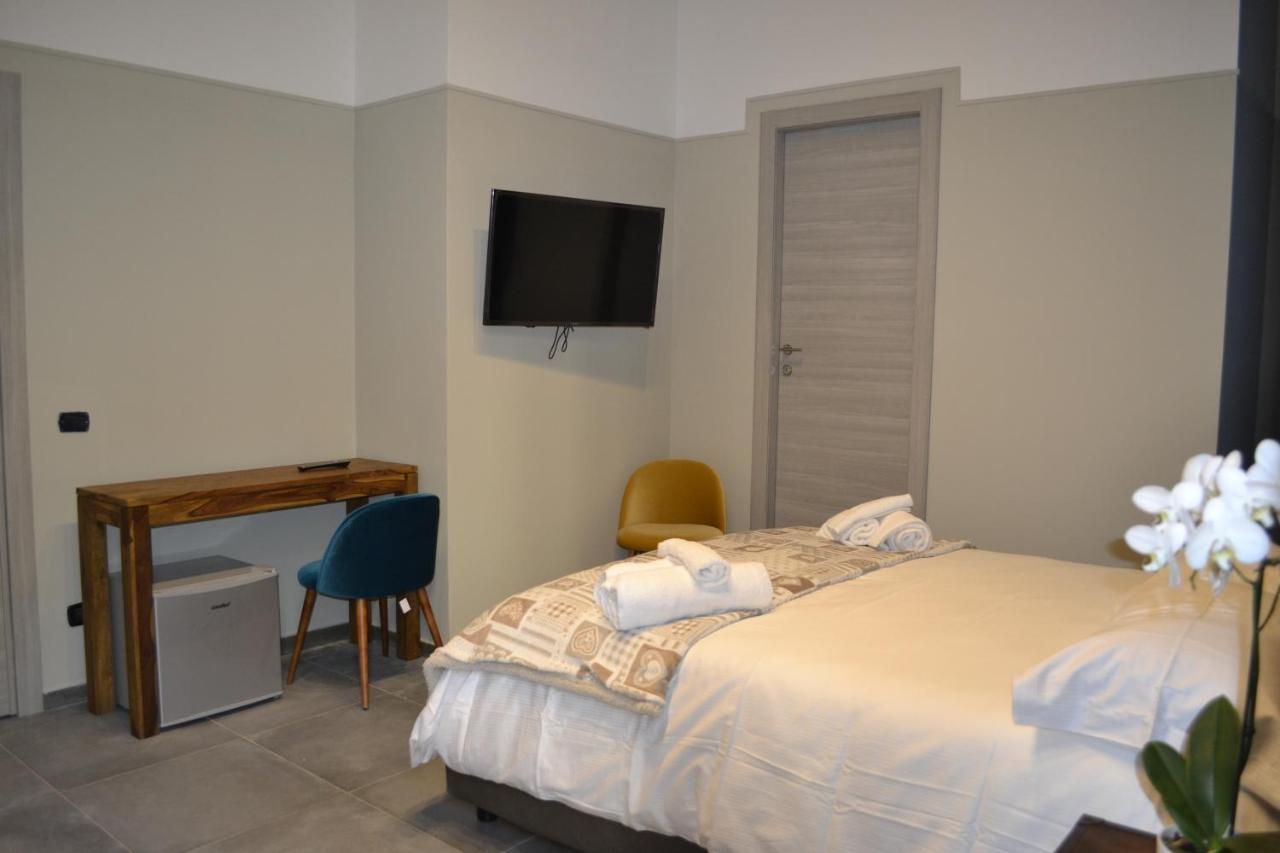مبيت وإفطار Donna Lena Relais Napoli المظهر الخارجي الصورة