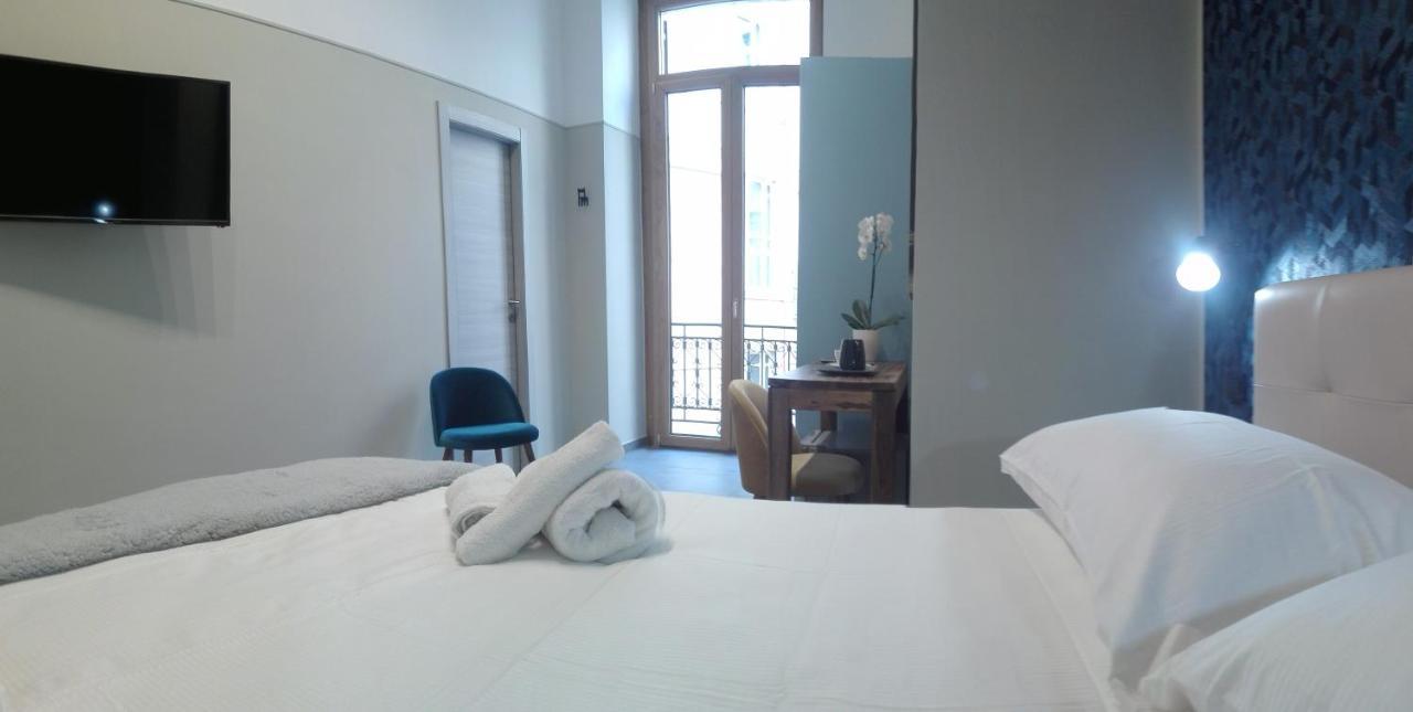 مبيت وإفطار Donna Lena Relais Napoli المظهر الخارجي الصورة