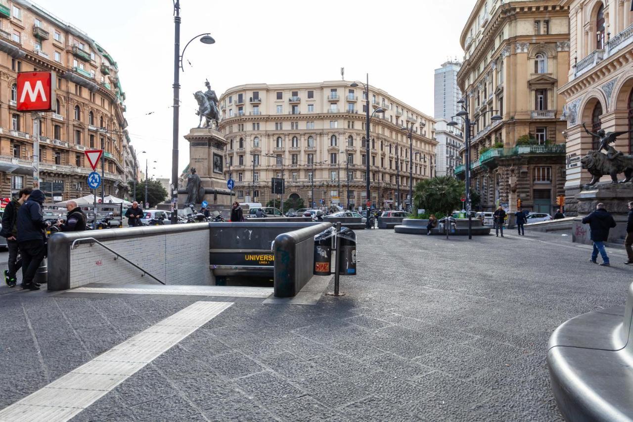 مبيت وإفطار Donna Lena Relais Napoli المظهر الخارجي الصورة